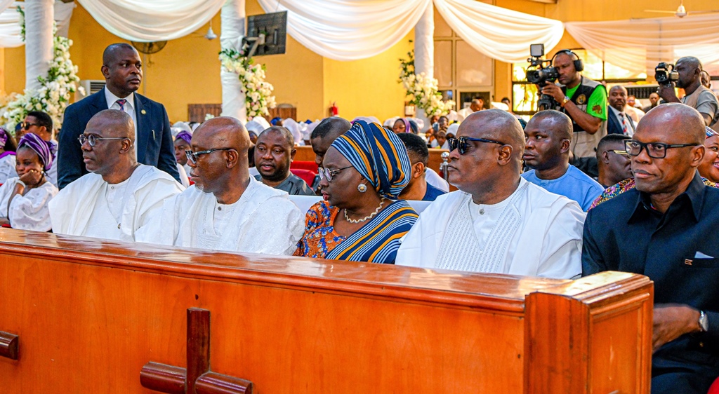 Lagos, Ondo Governors, Others Bid Ex-Commissioner, Akindele Odunmbaku Farewell.